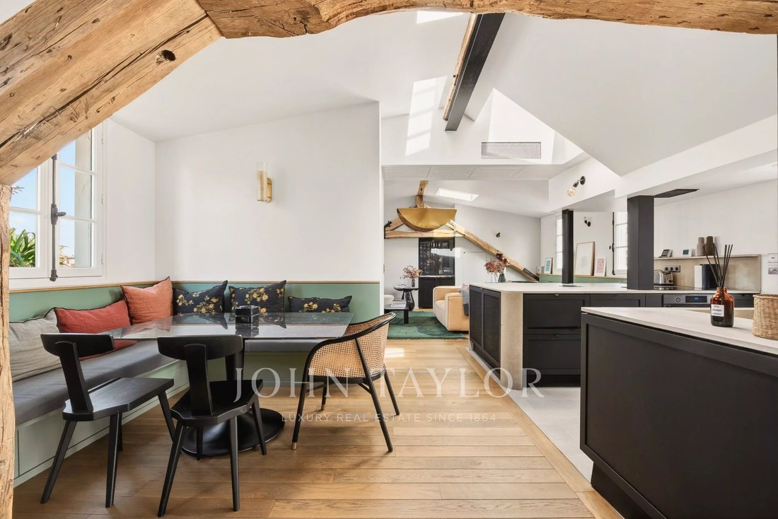 Apartment in Palais Royal, Paris 1er Arrondissement, Paris 4 - 17959483