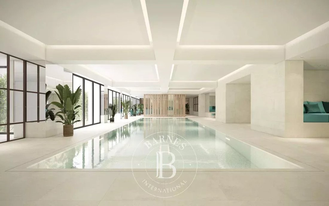 Apartment in Villiers-Danton, Levallois-Perret, France 4 - 17959453