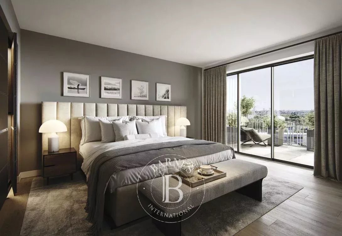 Apartment in Villiers-Danton, Levallois-Perret, France 2 - 17959453