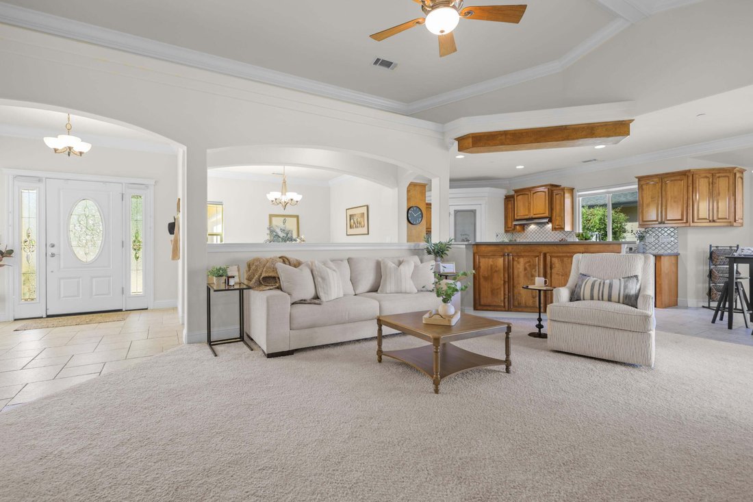 House in Redding, California, United States 2 - 17445789