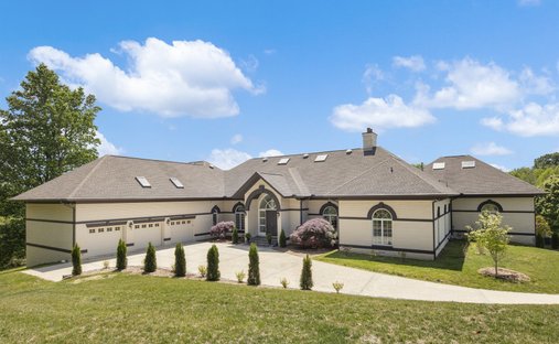 House in Laurel Park, North Carolina, United States 1