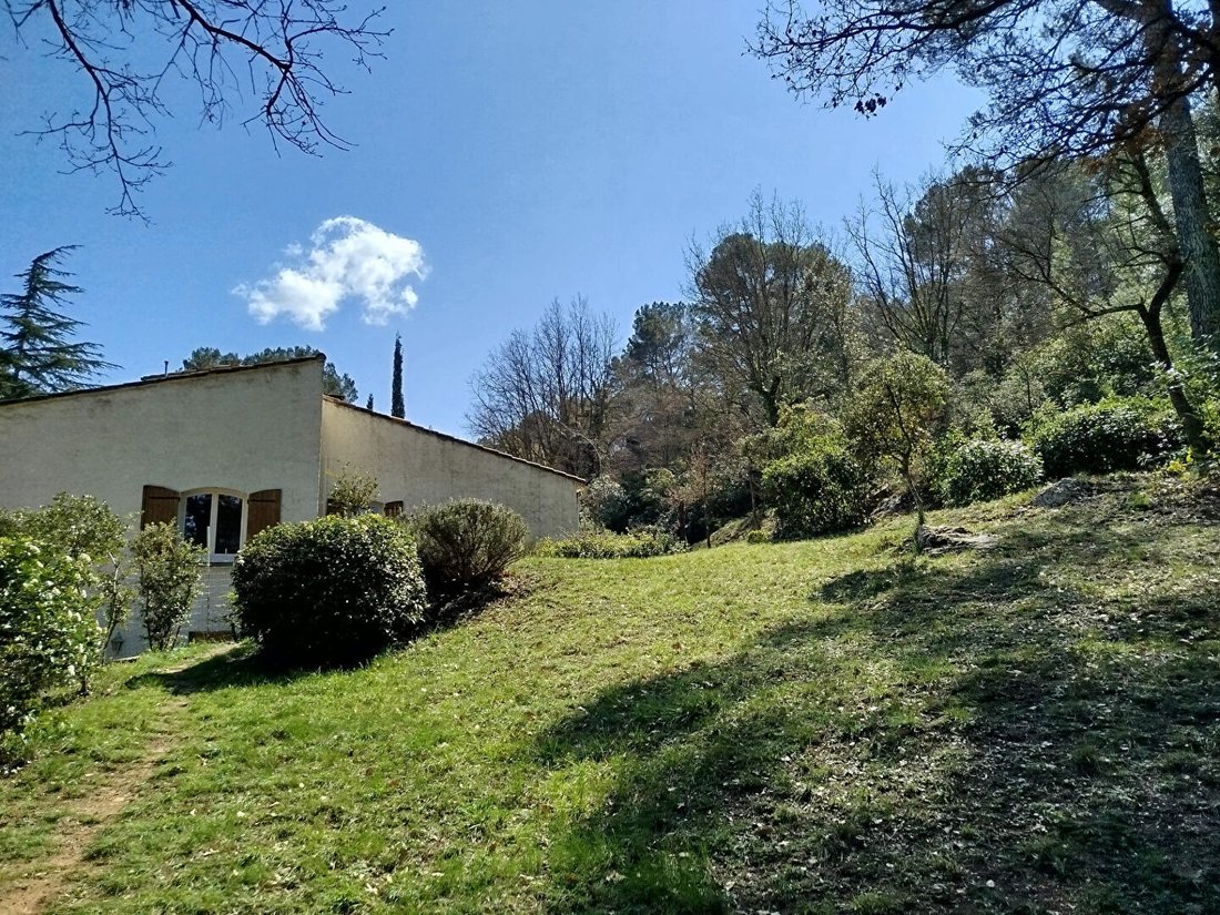 Villa in Pontevès, Provence-Alpes-Côte d'Azur, France 4 - 17962885