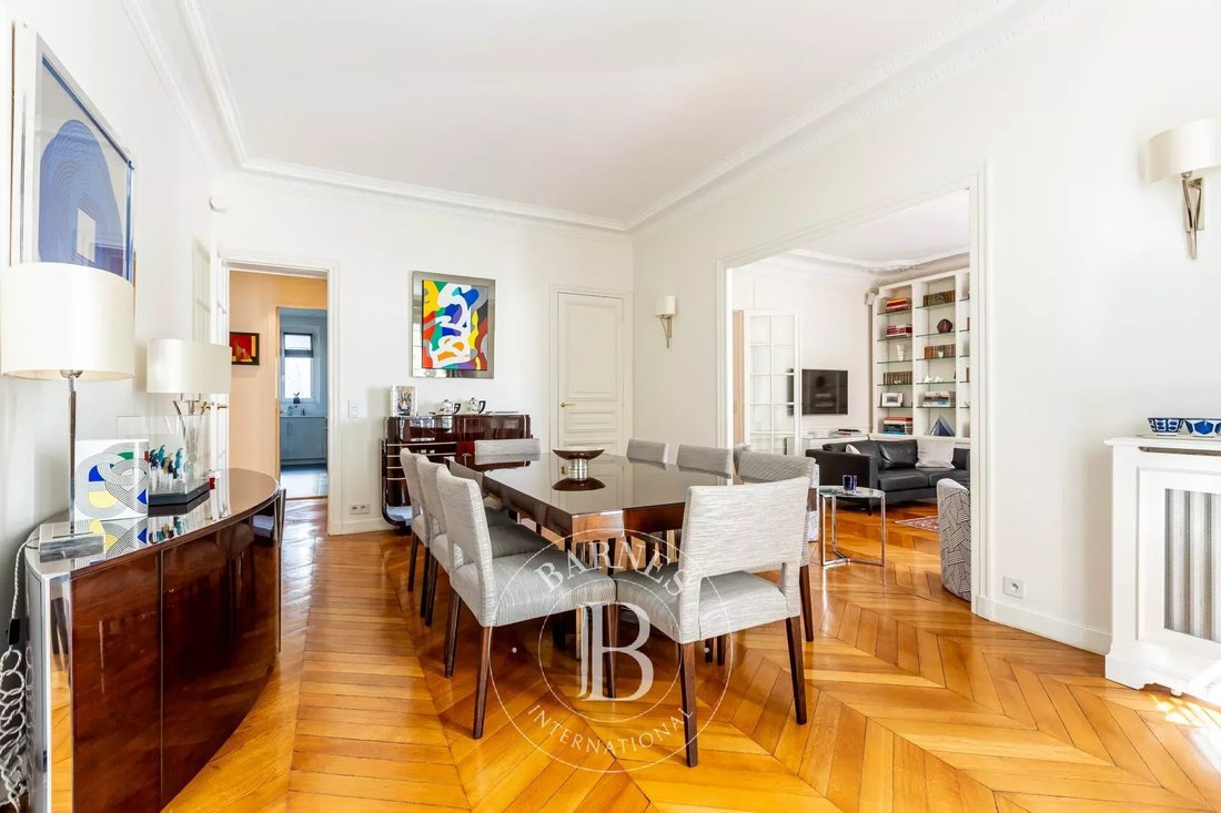 Apartment in La Plaine des Sablons, Neuilly-sur-Seine, France 5 - 17959440