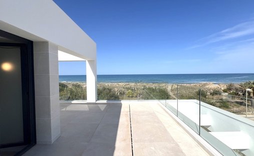 House in Oliva, Valencian Community, Spain 1