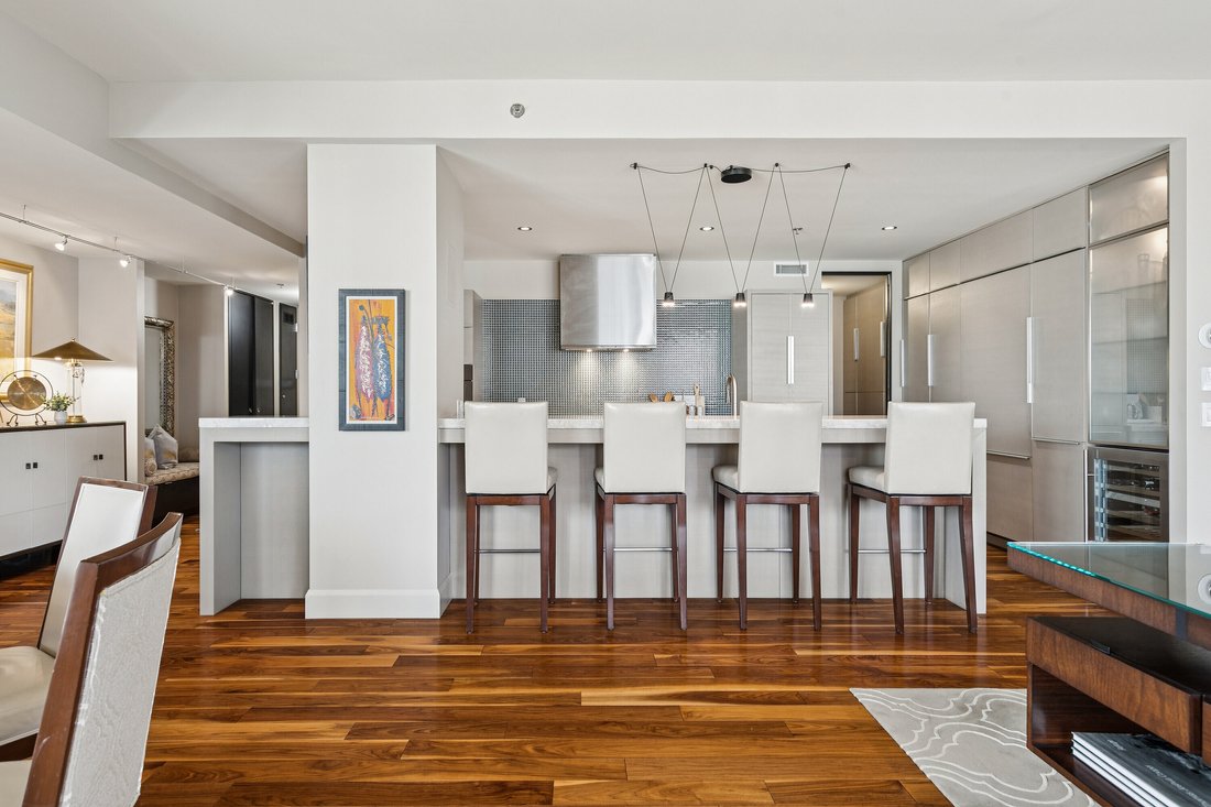 Condo in Calgary, Alberta, Canada 3 - 17959063