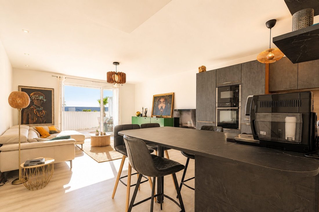 Apartment in Village, Villeneuve-Loubet, France 2 - 17393036