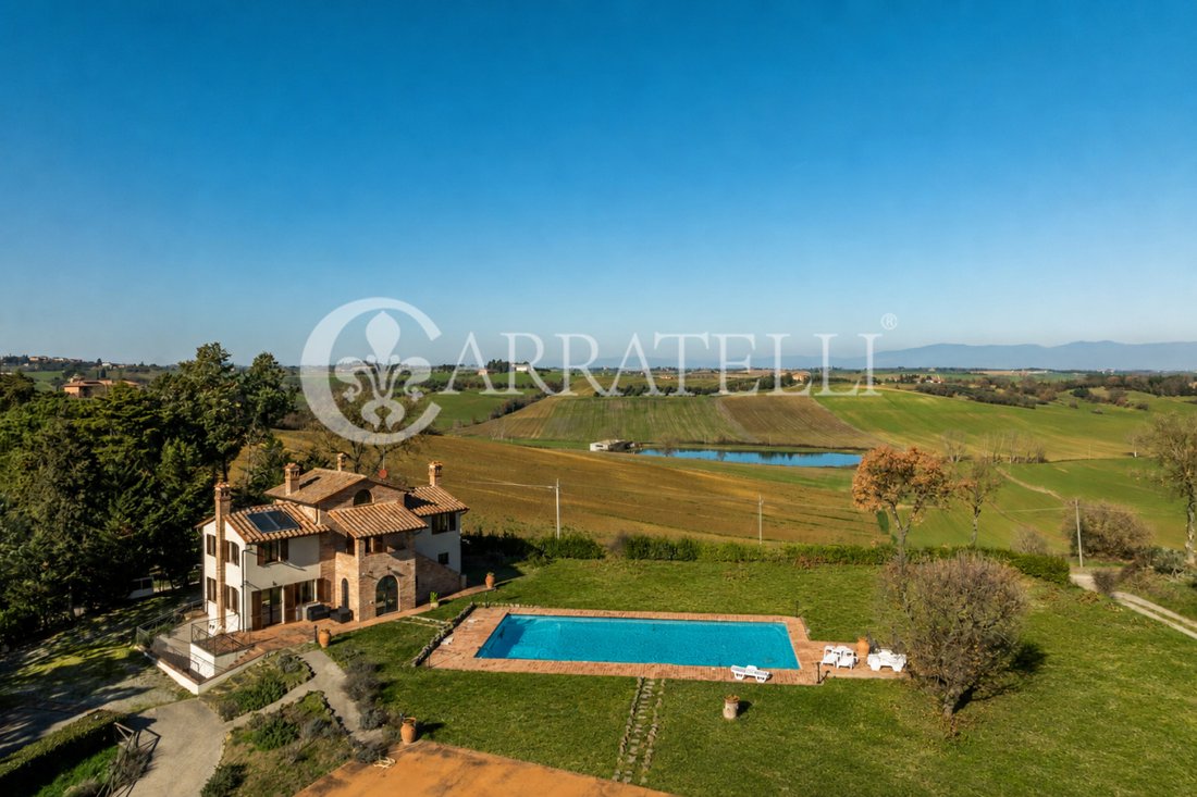 Country House in Castiglione del Lago, Umbria, Italy 1 - 13847589