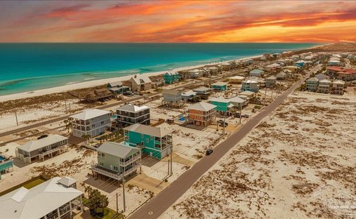 House in Navarre Beach, Florida, United States 1