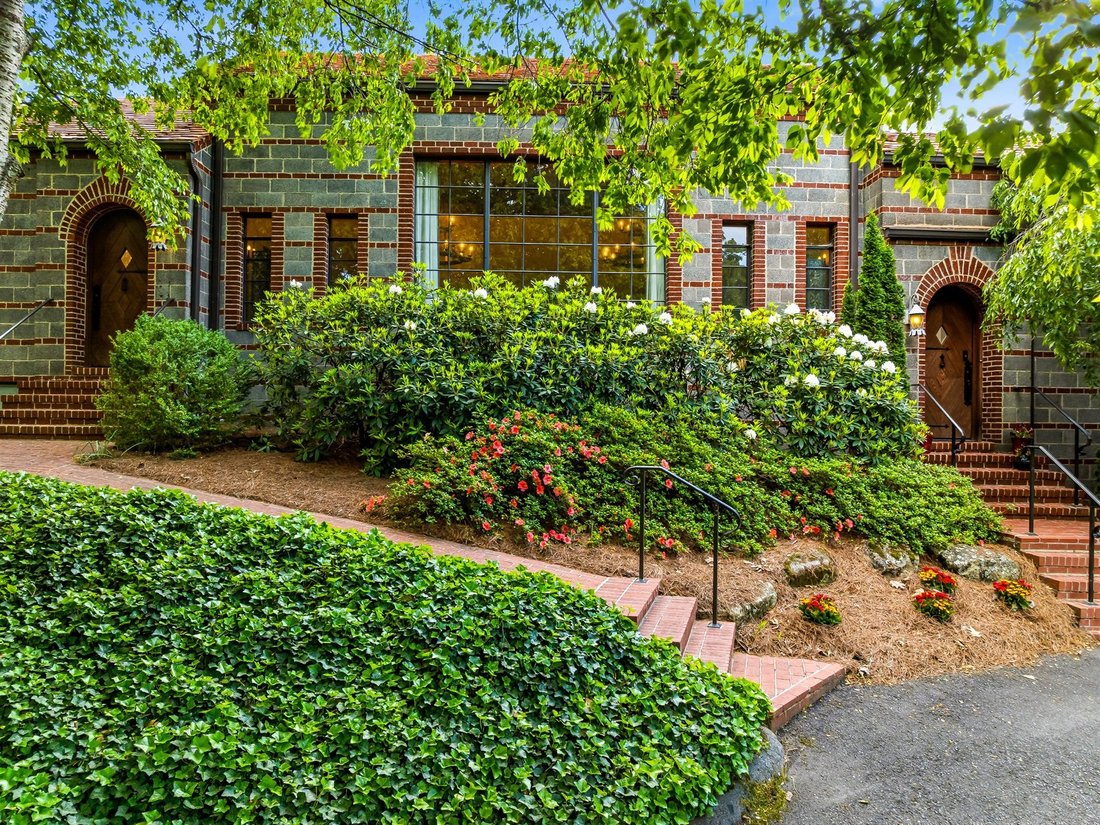 House in Asheville, North Carolina, United States 4 - 17963156