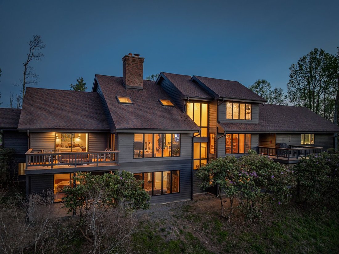 House in Asheville, North Carolina, United States 4 - 17963181