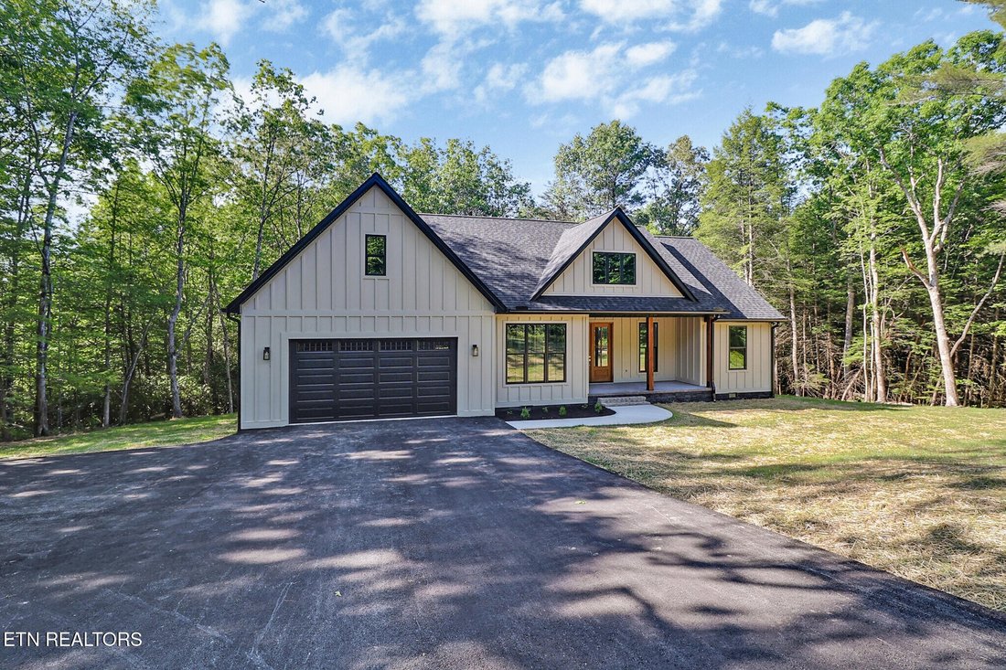 House in Jamestown, Tennessee, United States 3 - 17961540