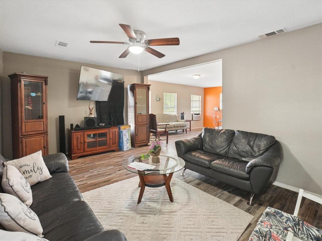 House in Dallas, Texas, United States 5 - 17958485