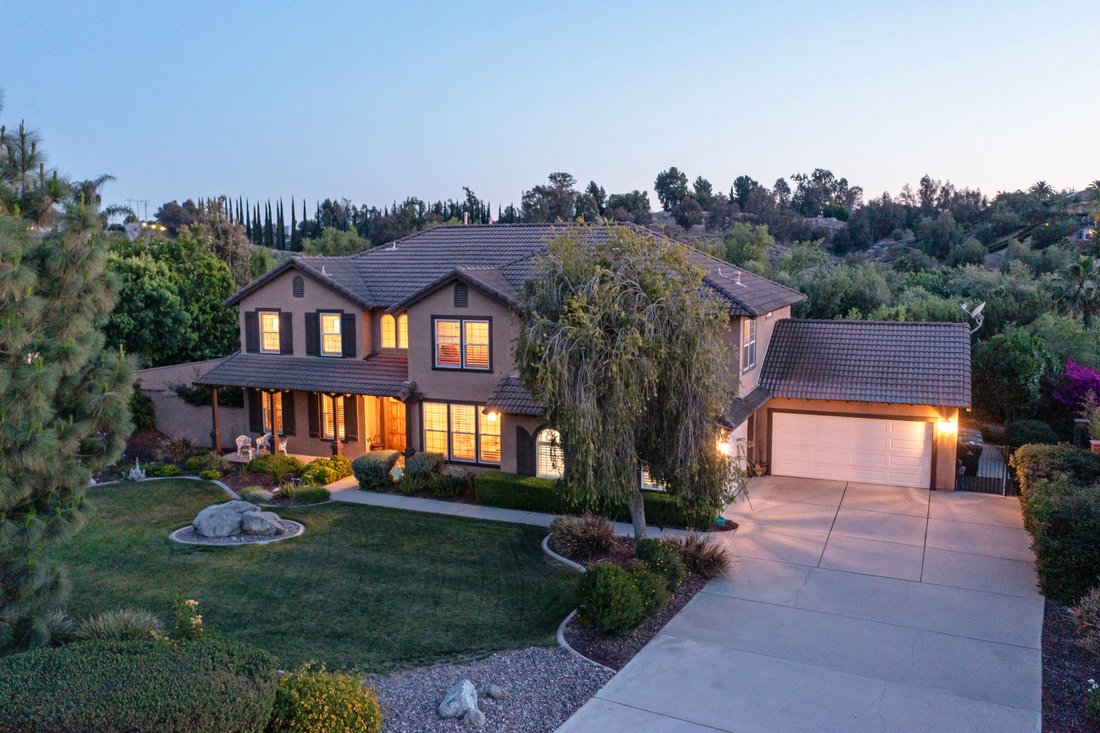 House in Riverside, California, United States 1 - 17959032