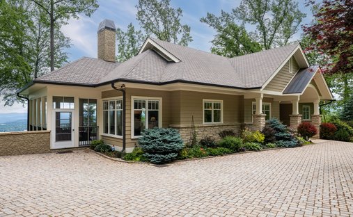 Maison à Weaverville, Caroline du Nord, États-Unis 1