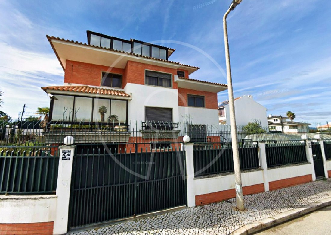 House in Carcavelos e Parede, Lisbon, Portugal 2 - 17962328