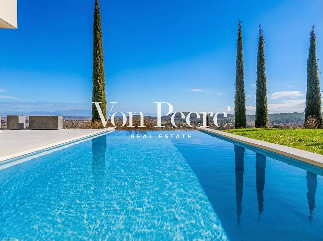 Villa in Avignon, Provence-Alpes-Côte d'Azur, France 2 - 17962173