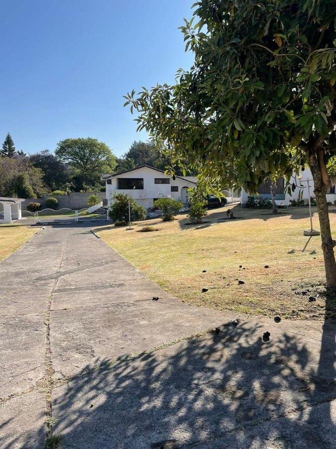 Land in Quito, Pichincha, Ecuador 2 - 17960597