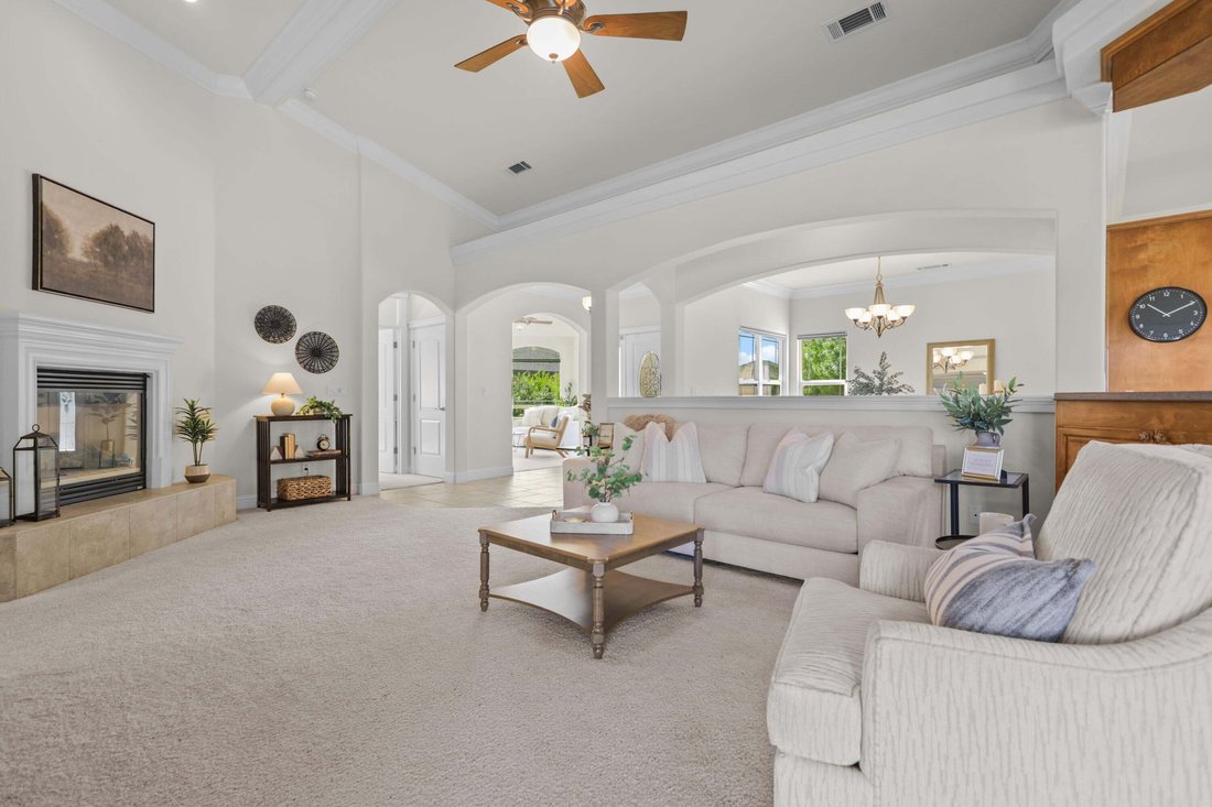House in Redding, California, United States 1 - 17445789