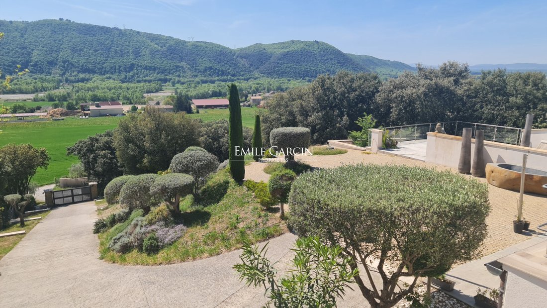 Villa in Oraison, Provence-Alpes-Côte d'Azur, France 3 - 17959758