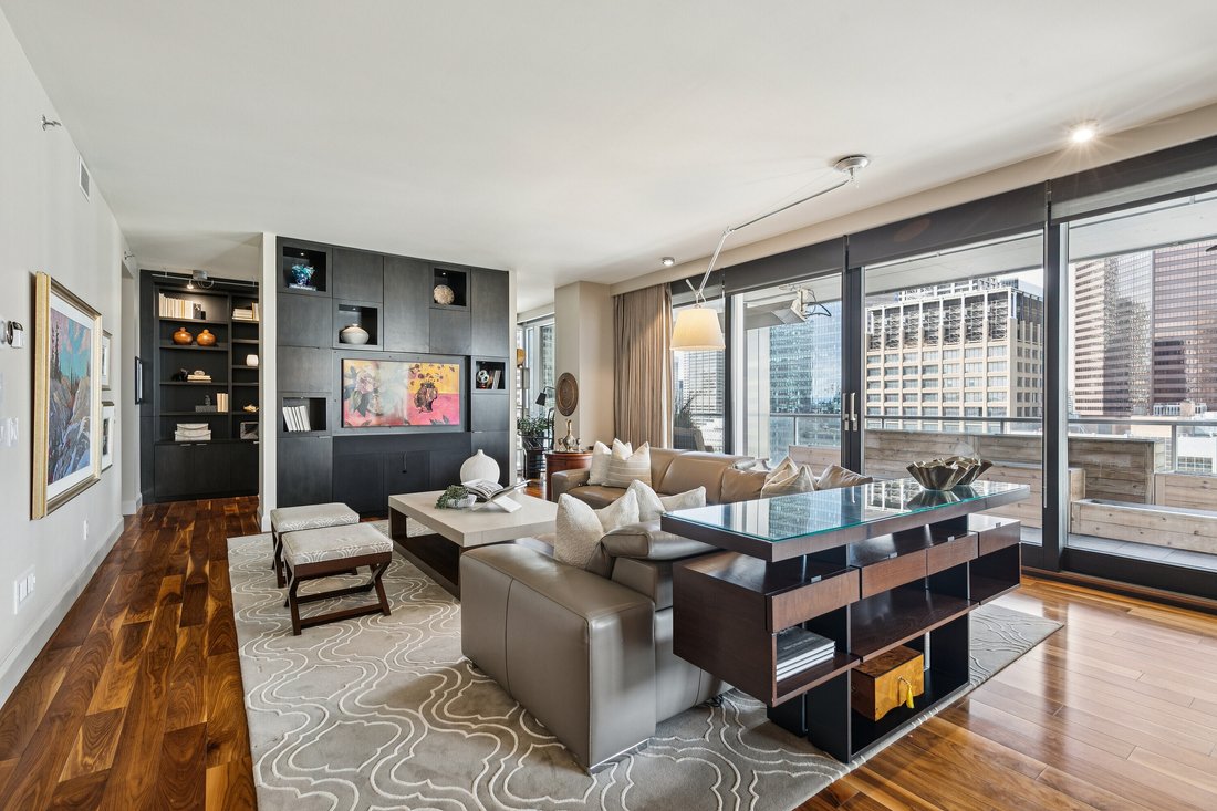 Condo in Calgary, Alberta, Canada 2 - 17959063