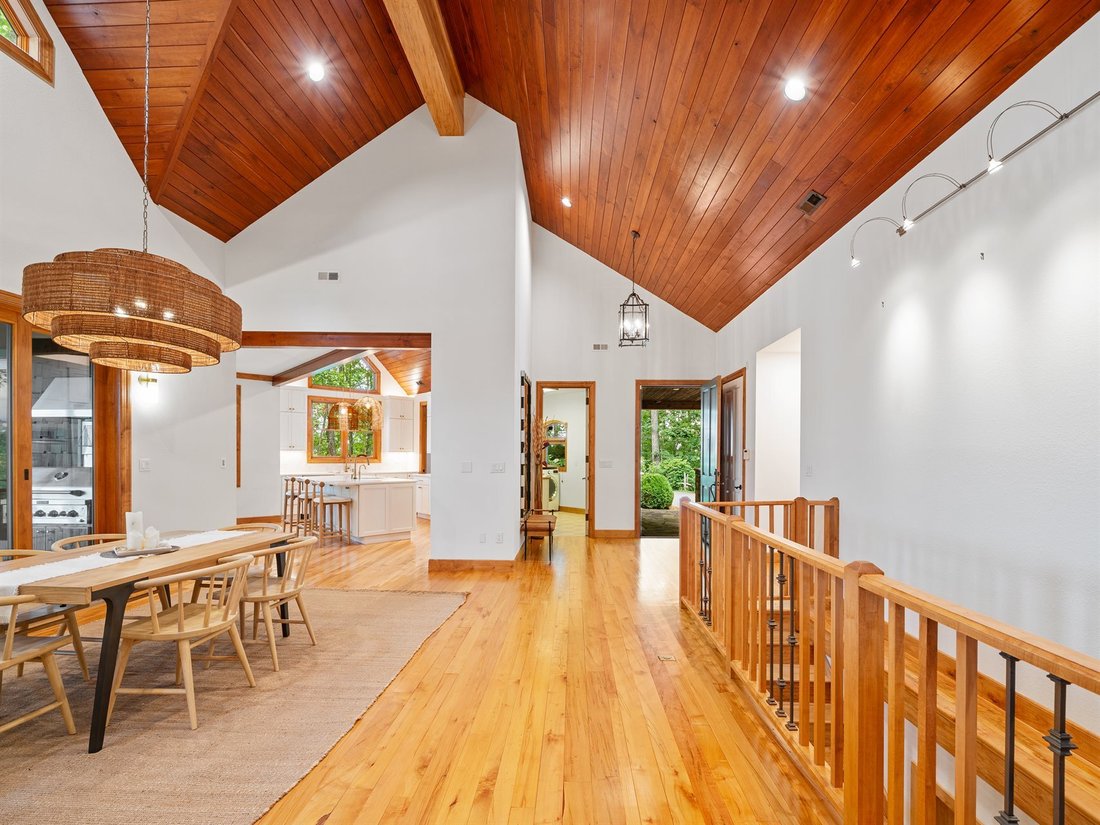House in Spruce Pine, North Carolina, United States 4 - 17963214
