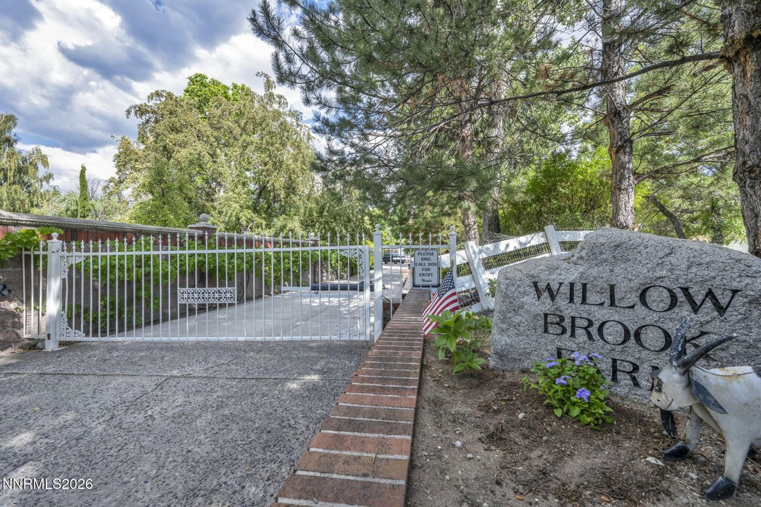 House in Reno, Nevada, United States 3 - 17960473
