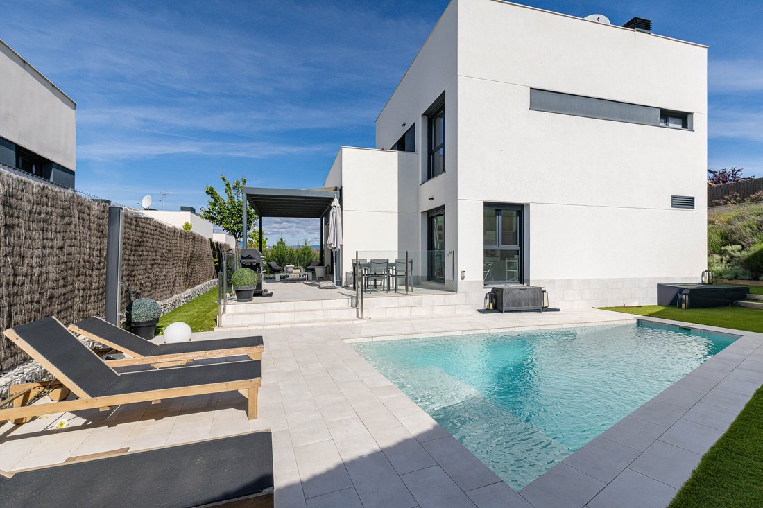 House in Torrelodones, Comunidad de Madrid, Spain 1 - 17962049