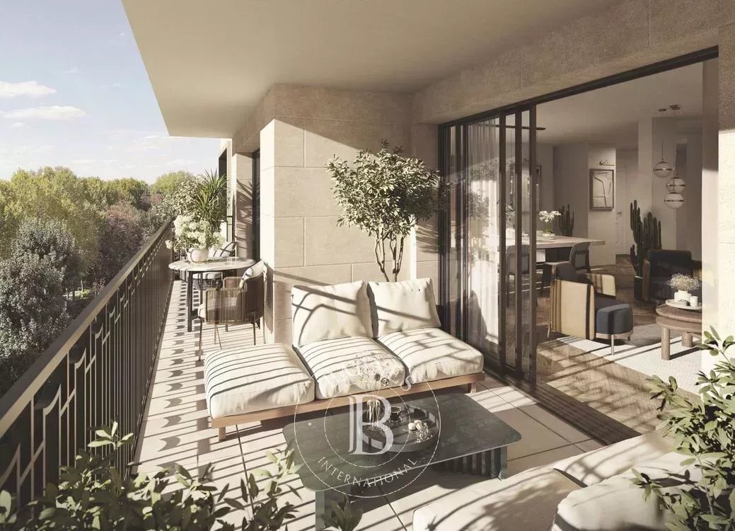 Apartment in Villiers-Danton, Levallois-Perret, France 1 - 17959453