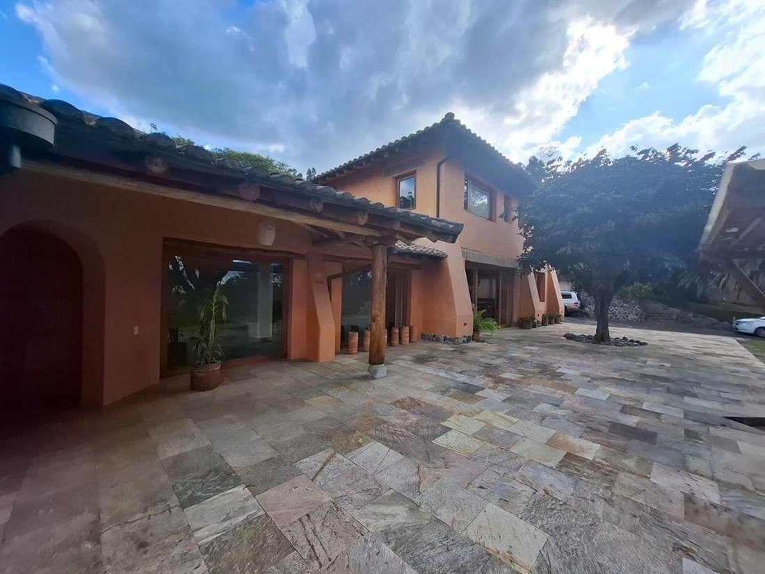 House in Quito, Pichincha, Ecuador 3 - 17960534