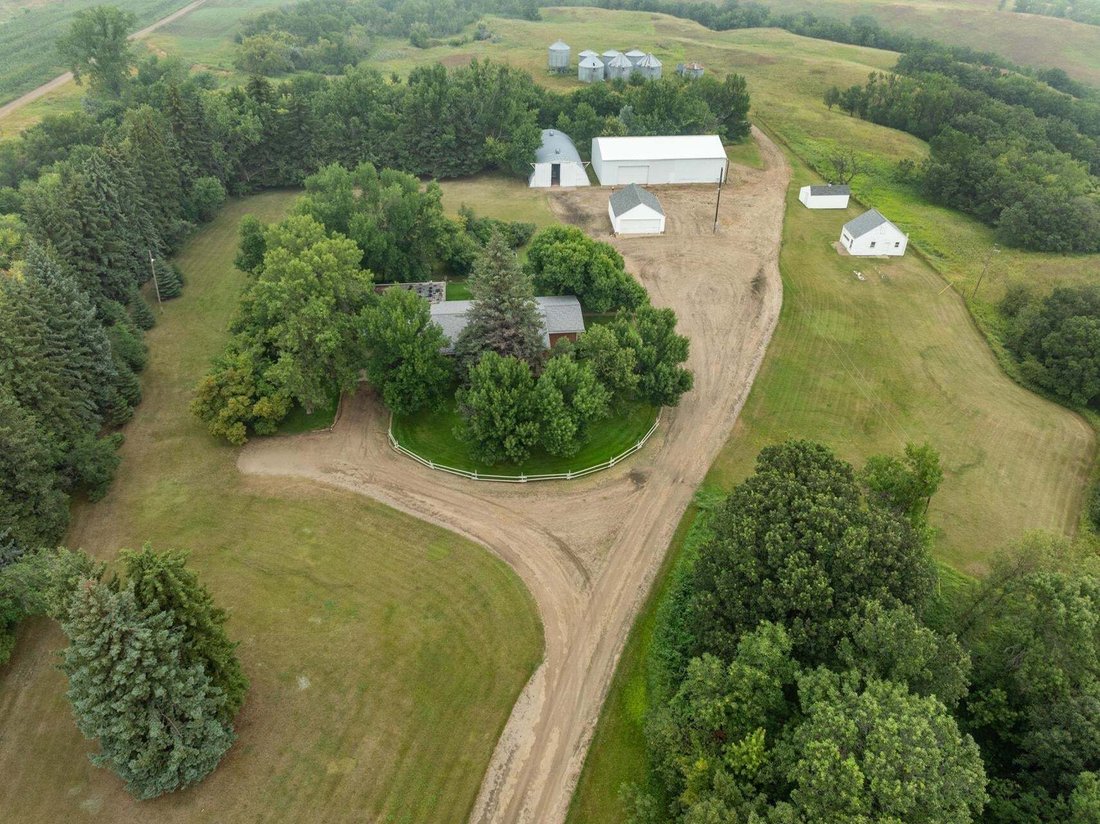 House in Burlington, North Dakota, United States 2 - 17962980