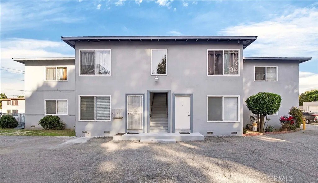 Los Angeles, California, United States 4 - 17400970