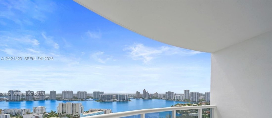 Condo in Sunny Isles Beach, Florida, United States 1 - 17960773