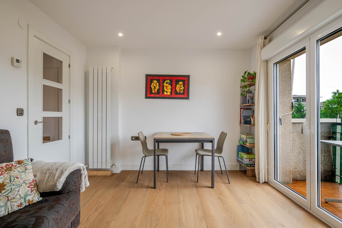 Apartment in Mendebaldea, Donostia-San Sebastian, Spain 2 - 17962262