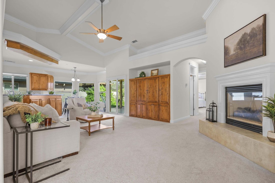 House in Redding, California, United States 3 - 17445789