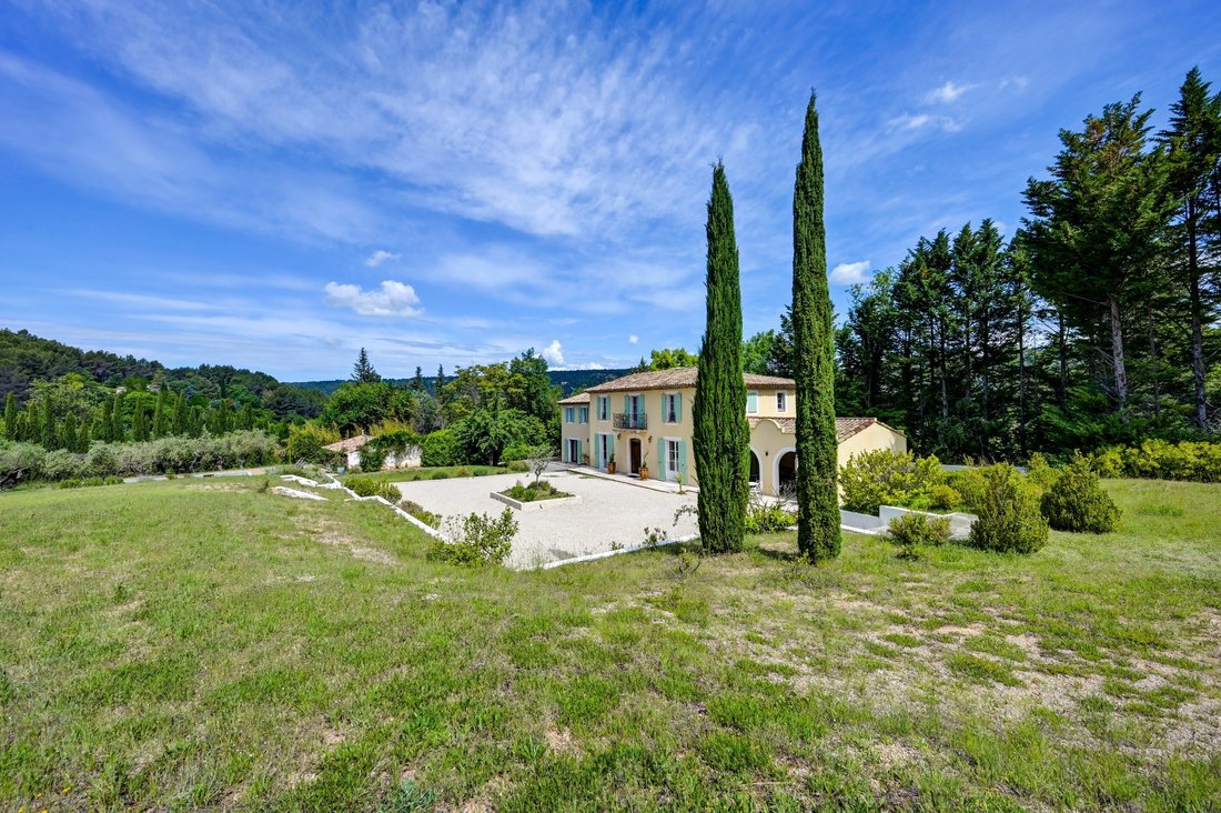 House in Le Tholonet, Provence-Alpes-Côte d'Azur, France 3 - 17962489