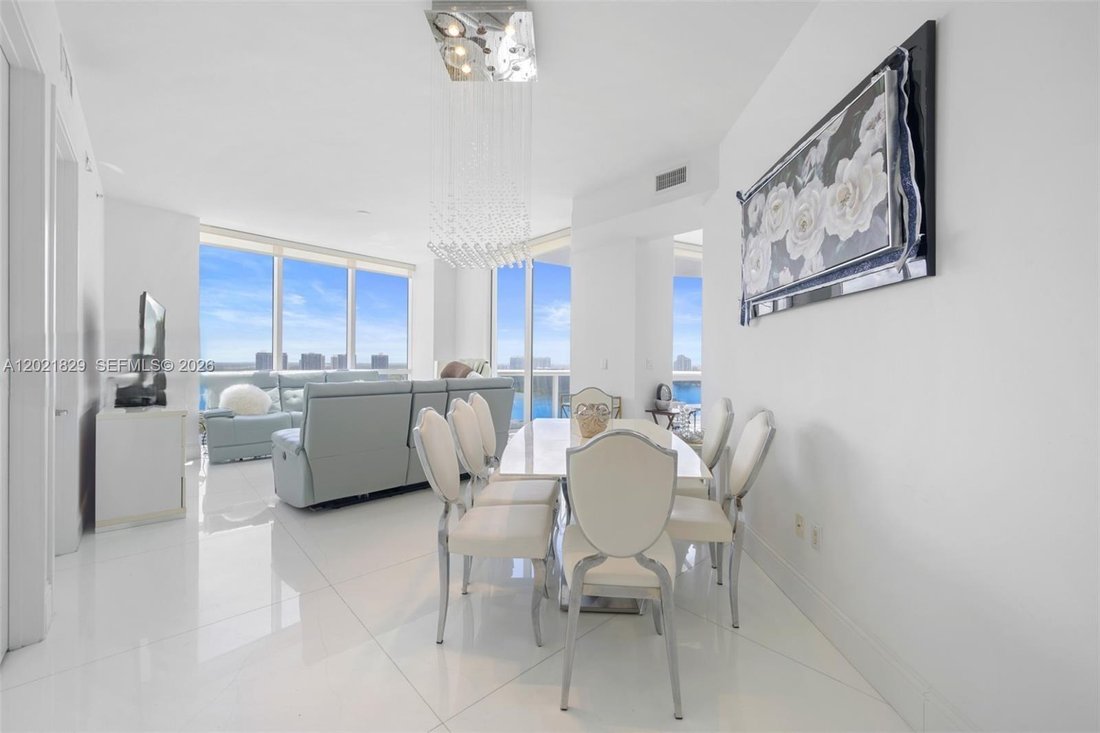 Condo in Sunny Isles Beach, Florida, United States 3 - 17960773