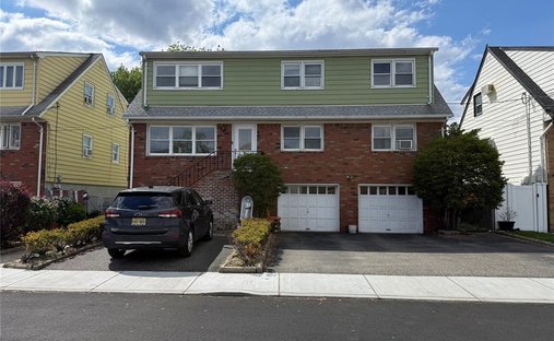 House in Little Ferry, New Jersey, United States 1
