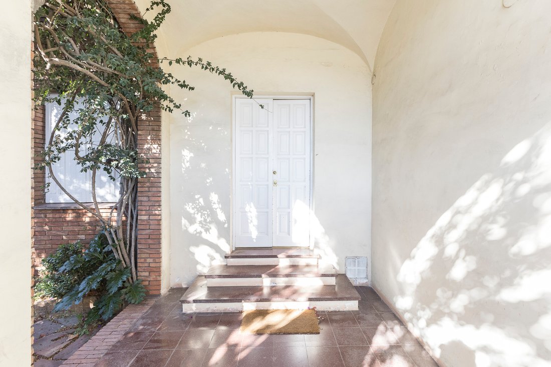 House in Sarrià-Sant Gervasi, Barcelona, Spain 2 - 17961152