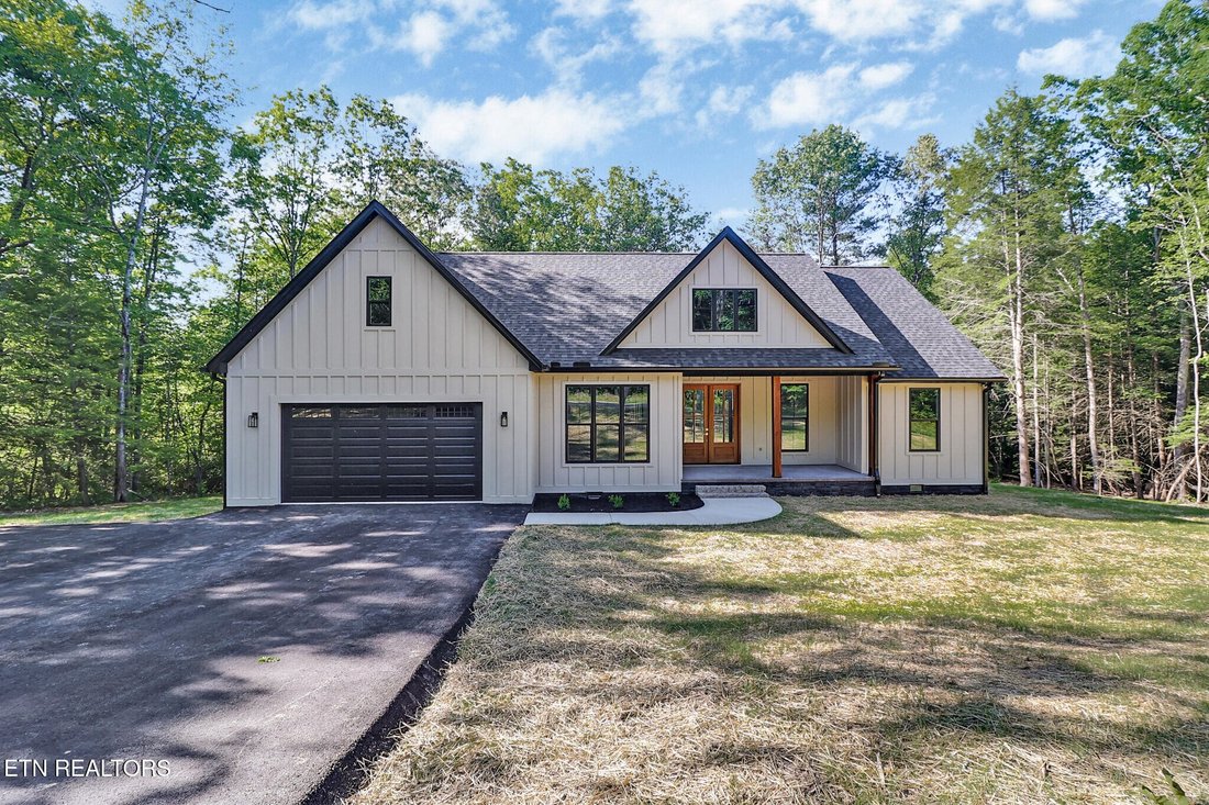 House in Jamestown, Tennessee, United States 2 - 17961540