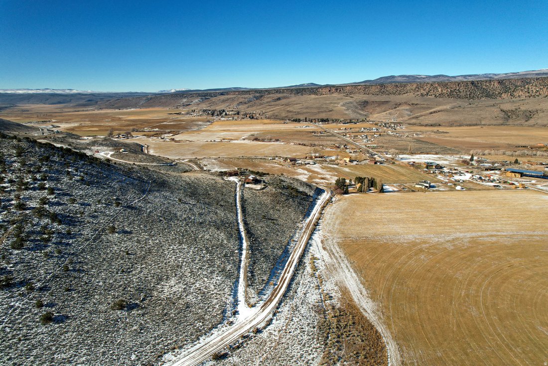 House in Fremont, Utah, United States 2 - 17961260