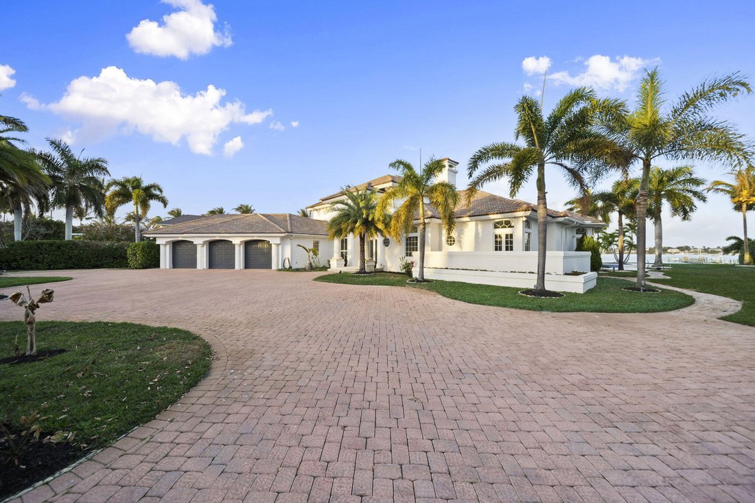 House in Stuart, Florida, United States 4 - 17962495