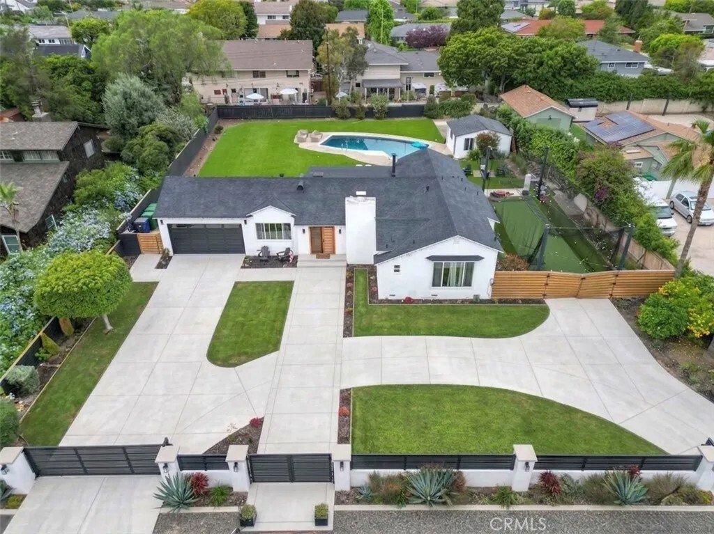 House in Santa Ana, California, United States 2 - 17961391