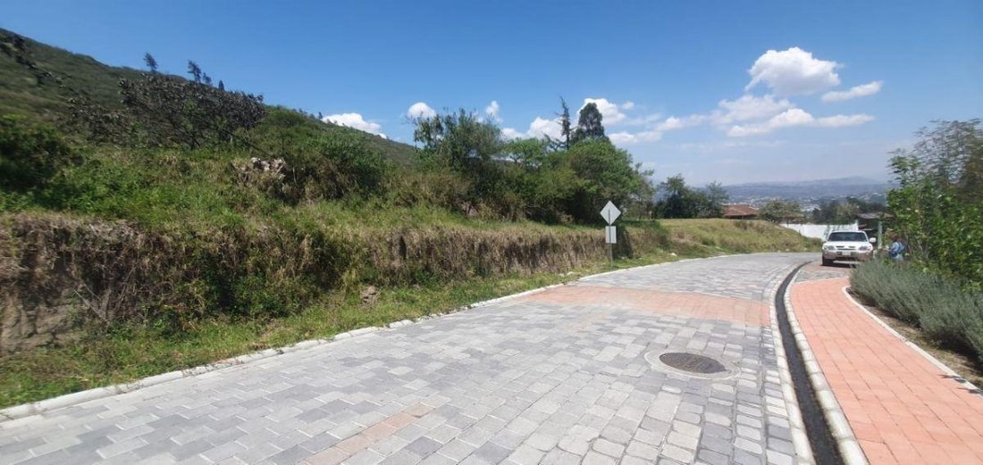 Land in Quito, Pichincha, Ecuador 1 - 17960562