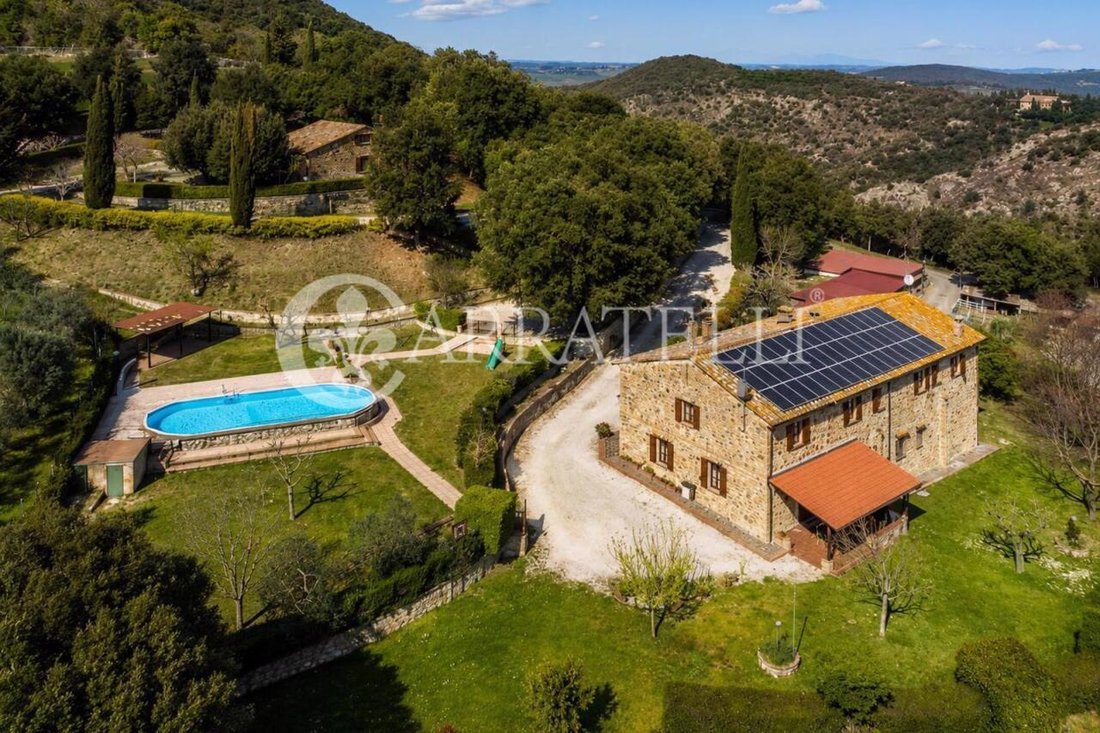 Country House in Volterra, Tuscany, Italy 2 - 17799624