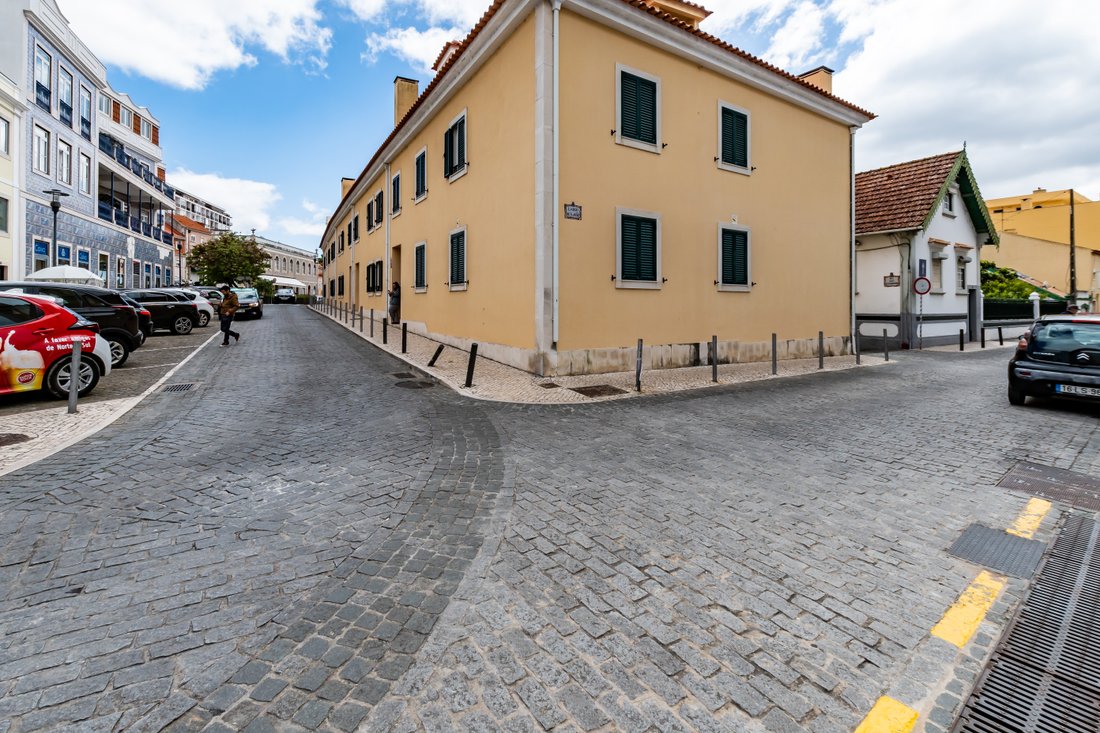 Townhouse in Paco de Arcos, Lisbon, Portugal 2 - 17963953