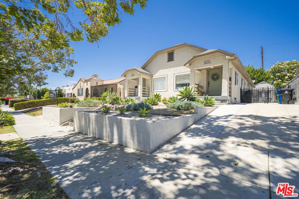 Los Angeles, California, United States 1 - 17963619