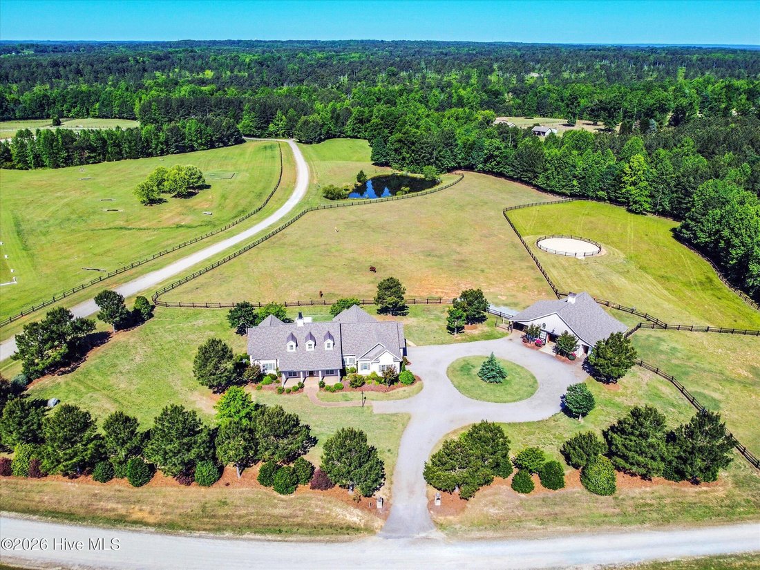 House in Cameron, North Carolina, United States 1 - 17963895