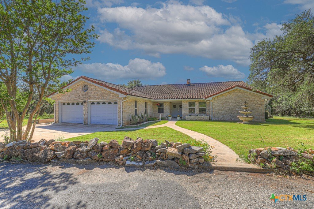 House in San Marcos, Texas, United States 1 - 17964011