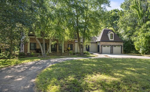 House in College Grove, Tennessee, United States 1