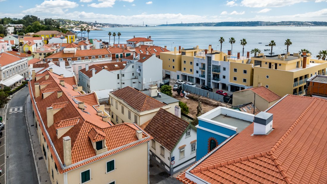 Townhouse in Paco de Arcos, Lisbon, Portugal 3 - 17963953